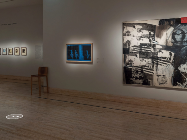 Walk trought the rooms of the exhibition