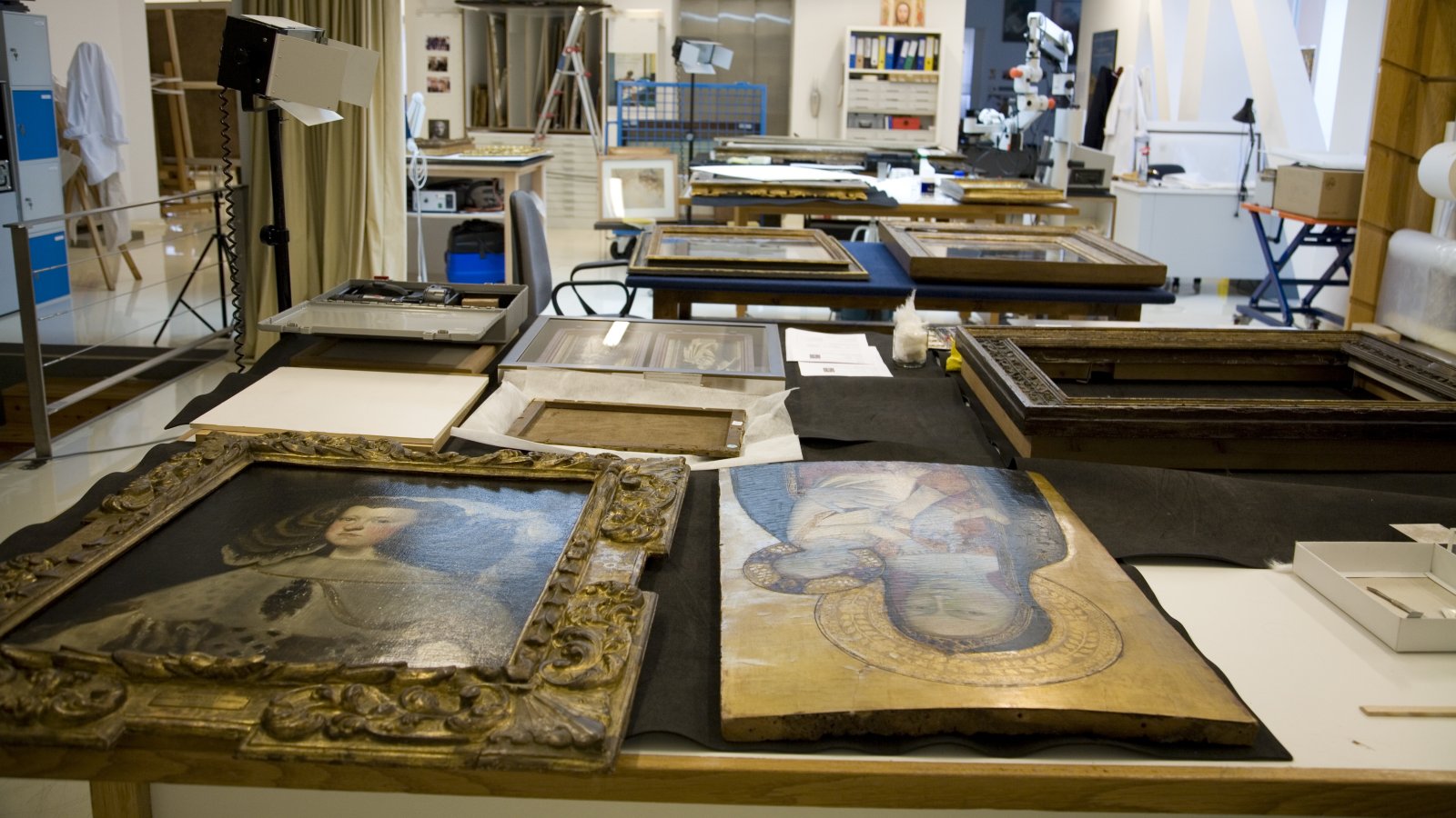 Detalle del taller de restauración del Museo Nacional Thyssen-Bornemisza